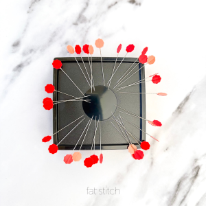 Zirkel Magnetic Pincushion in Black