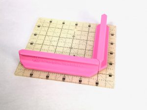 Magnetic Ruler Handle 5in Pink